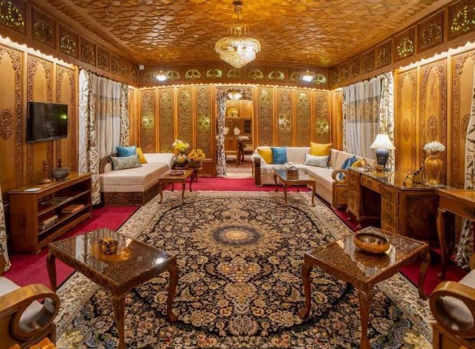 Kashmir Houseboat